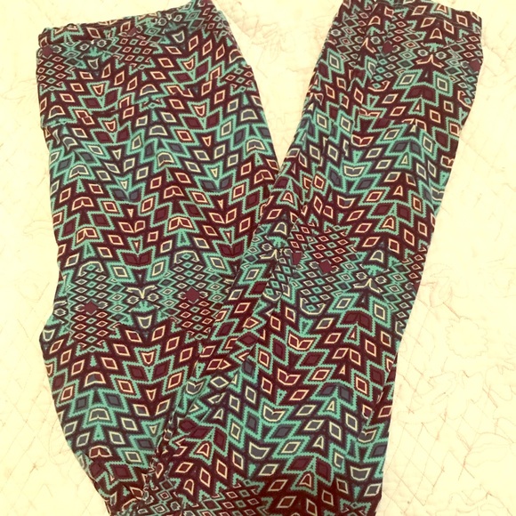 LuLaRoe Pants - LulaRoe Tall & Curvy Blue & Purple leggings